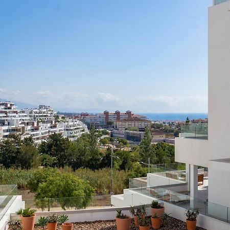 Cosy And Centrally Located Apartment In Estepona Eksteriør bilde