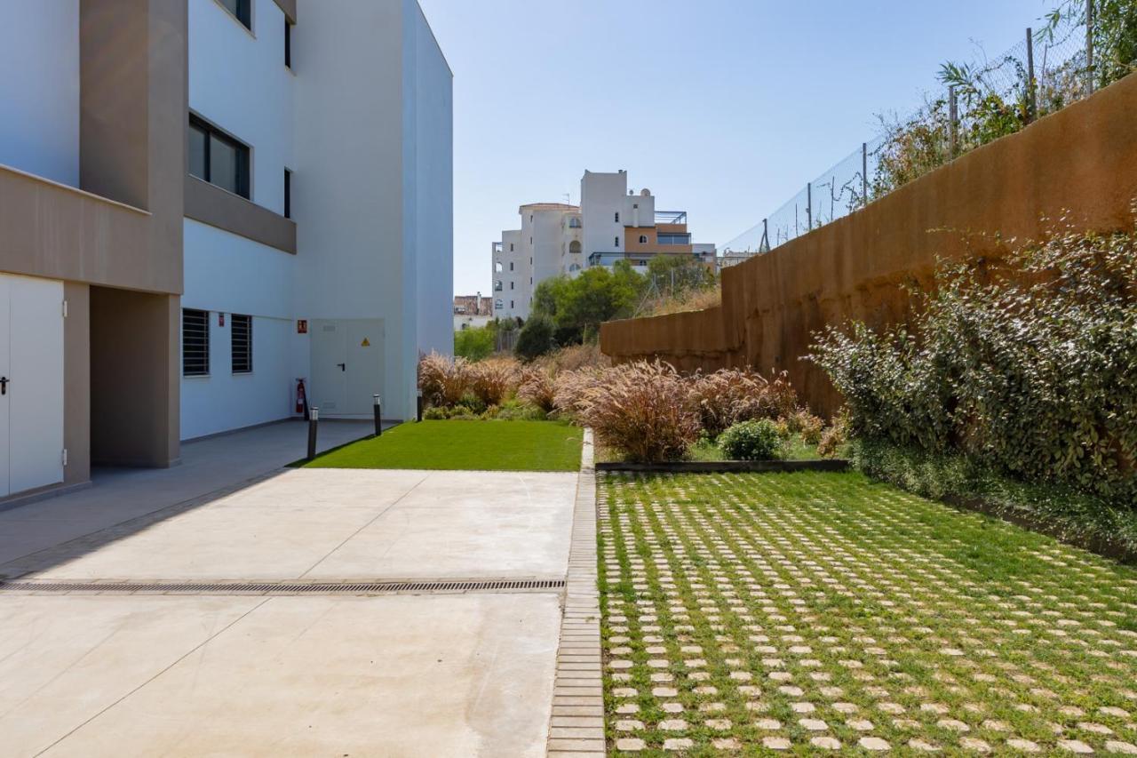 Cosy And Centrally Located Apartment In Estepona Eksteriør bilde