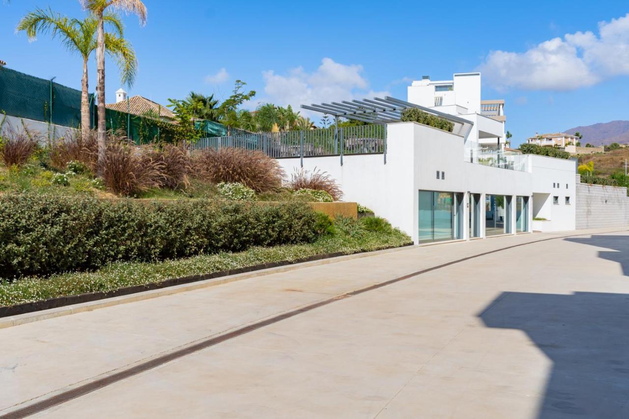 Cosy And Centrally Located Apartment In Estepona Eksteriør bilde